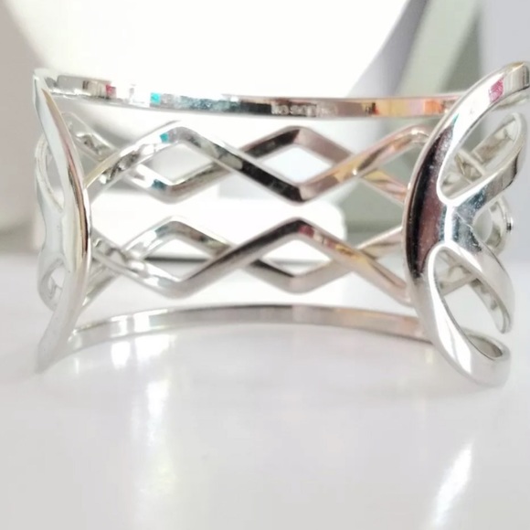 LIA SOPHIA DIAMOND PATTERN NECKLACE - Picture 4 of 6